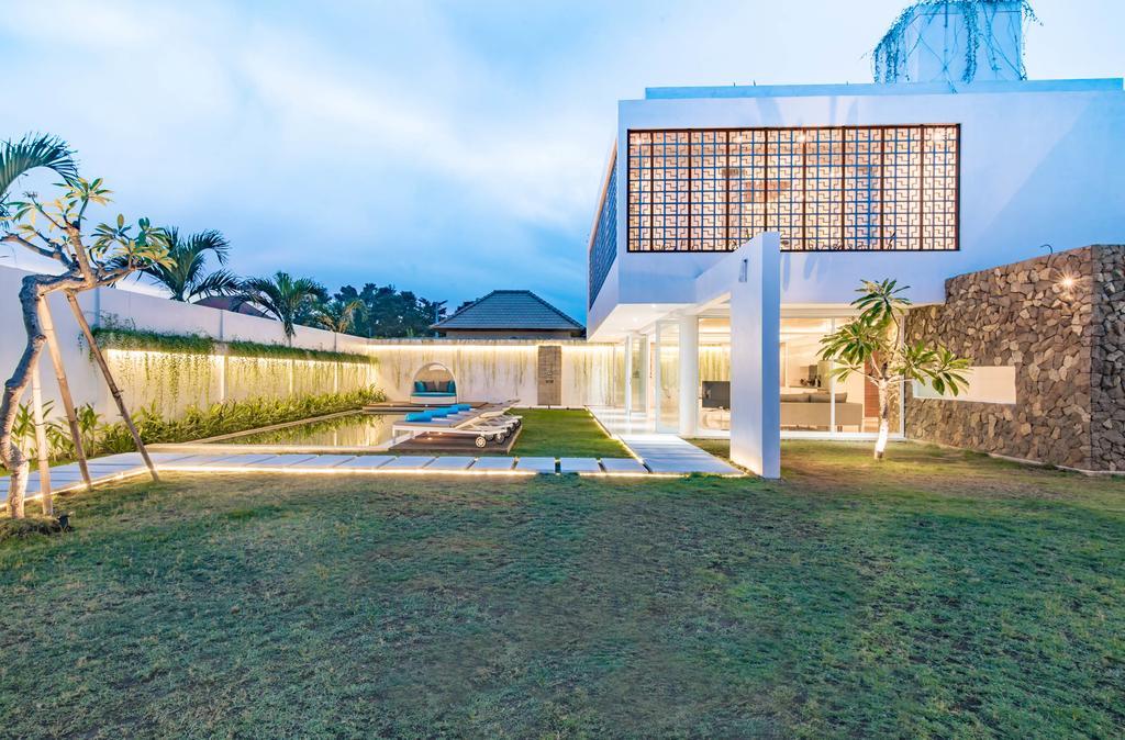 Villa Kamag Seminyak Bagian luar foto